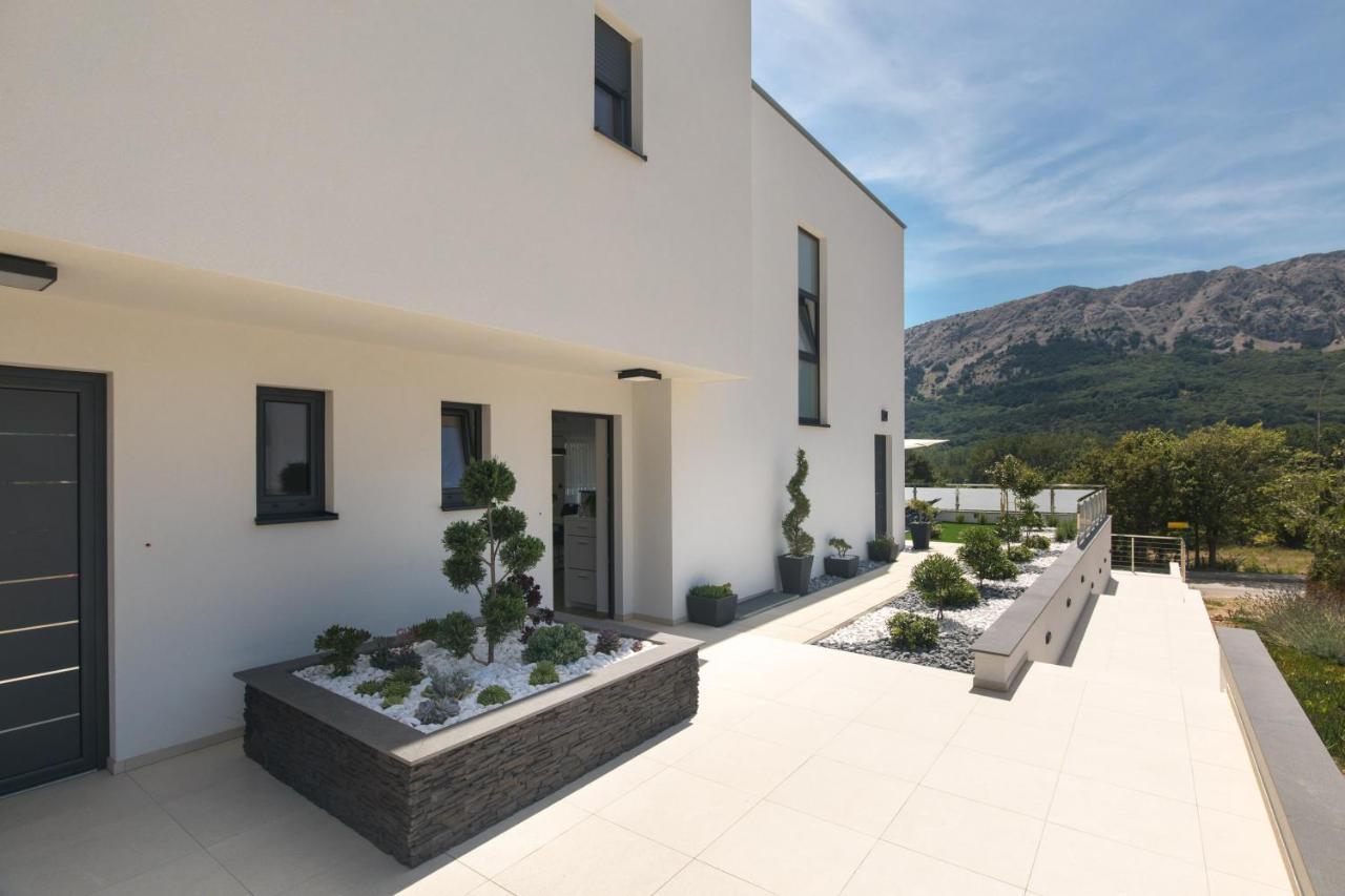 Villa Supernus With Heated Pool باشْكا المظهر الخارجي الصورة