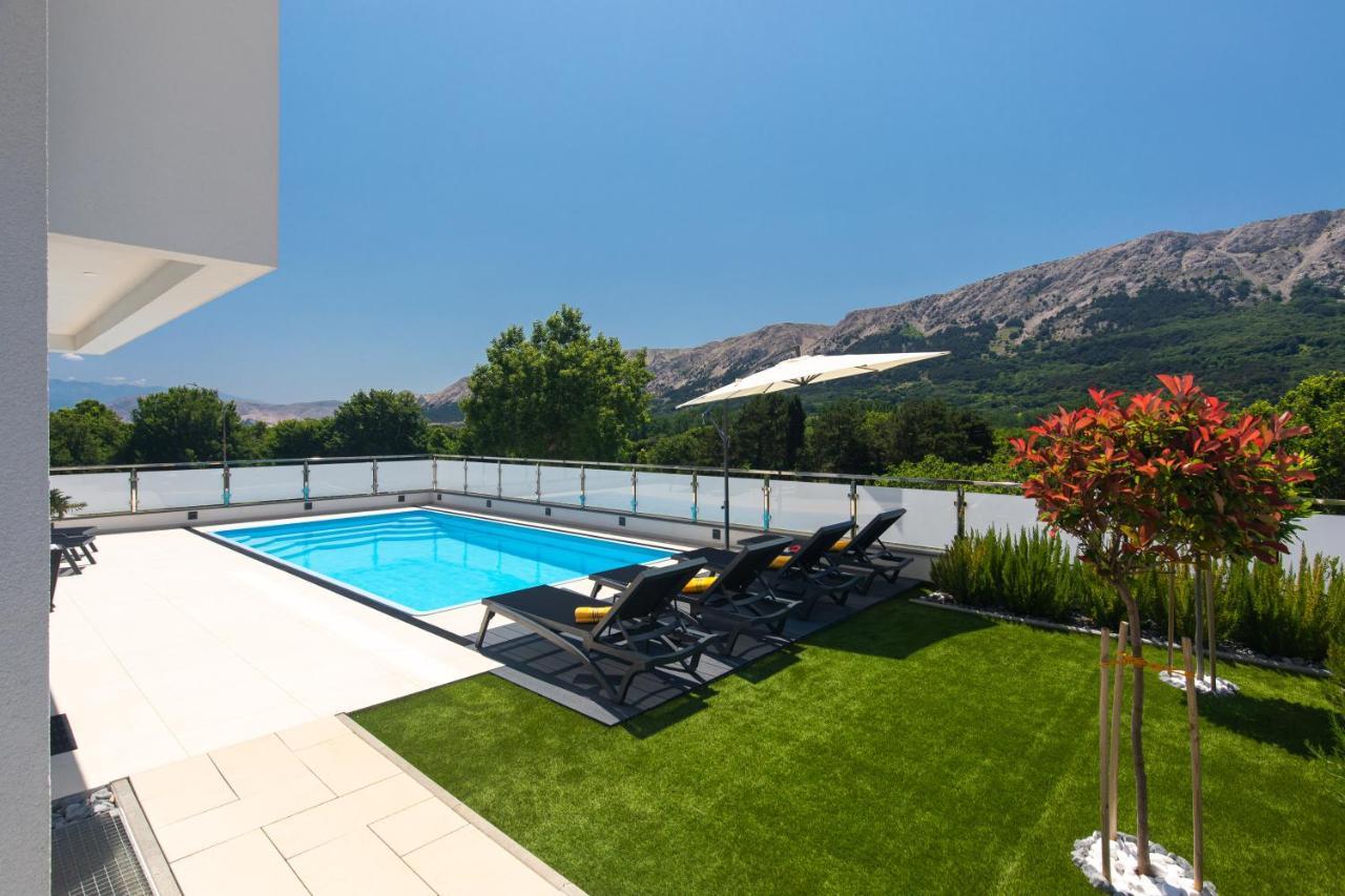 Villa Supernus With Heated Pool باشْكا المظهر الخارجي الصورة