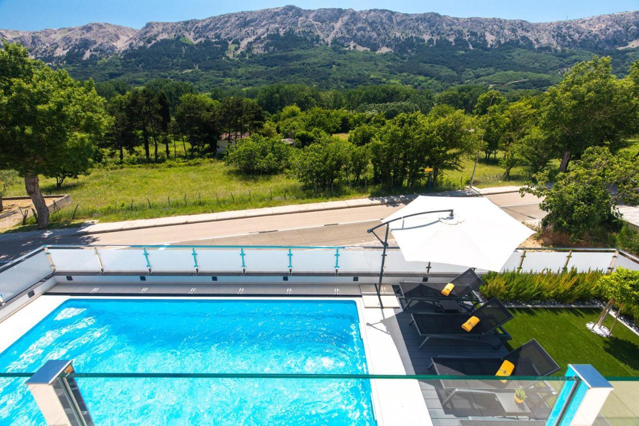 Villa Supernus With Heated Pool باشْكا المظهر الخارجي الصورة