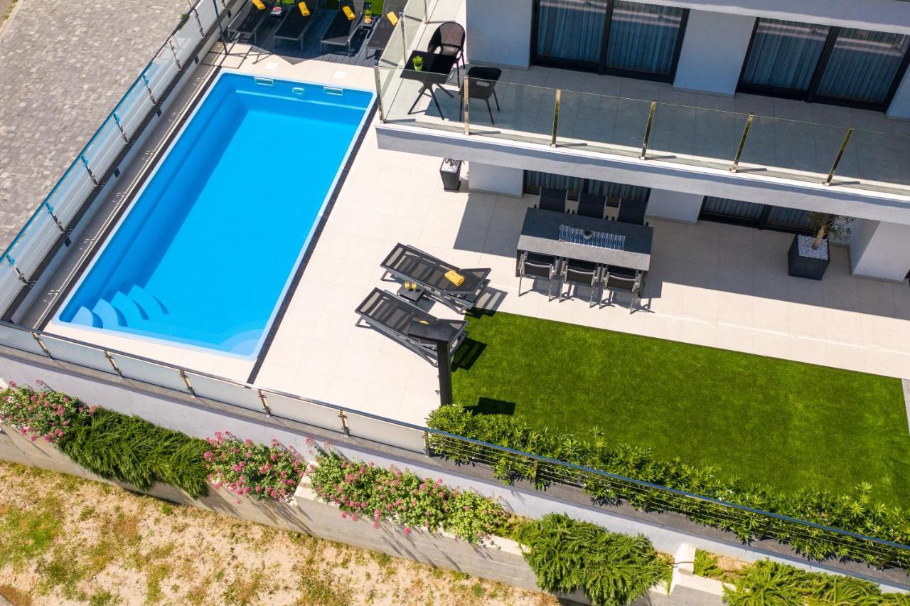 Villa Supernus With Heated Pool باشْكا المظهر الخارجي الصورة