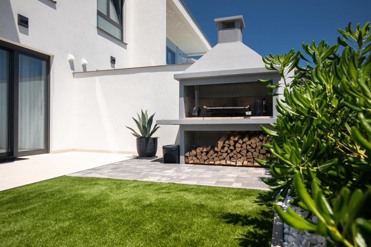 Villa Supernus With Heated Pool باشْكا المظهر الخارجي الصورة